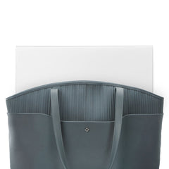 Silhouette 18 Women's Tote