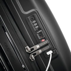 Outline Pro Global Carry-On Spinner