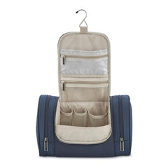 NuRoad Hanging Travel Kit
